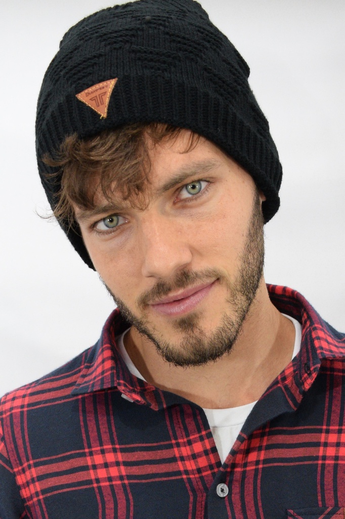 GORRO LANA IRAWADI